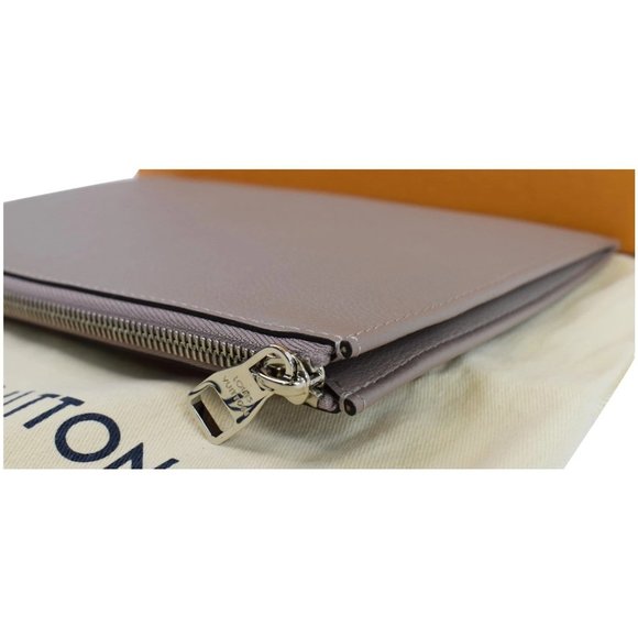 LOUIS VUITTON Jules PM Pochette Leather Clutch - Picture 4 of 12